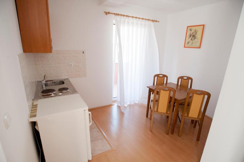 Apartments Maric With Parking 우마그 객실 사진